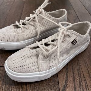 New beige sand gold kids sneakers